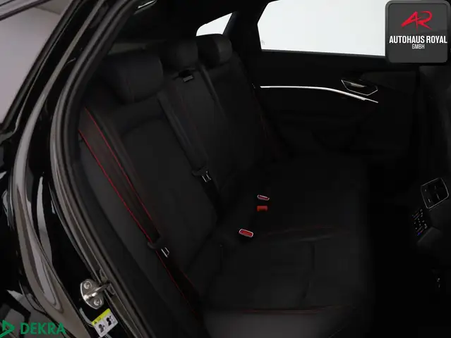 Audi Q8 E-Tron view 12