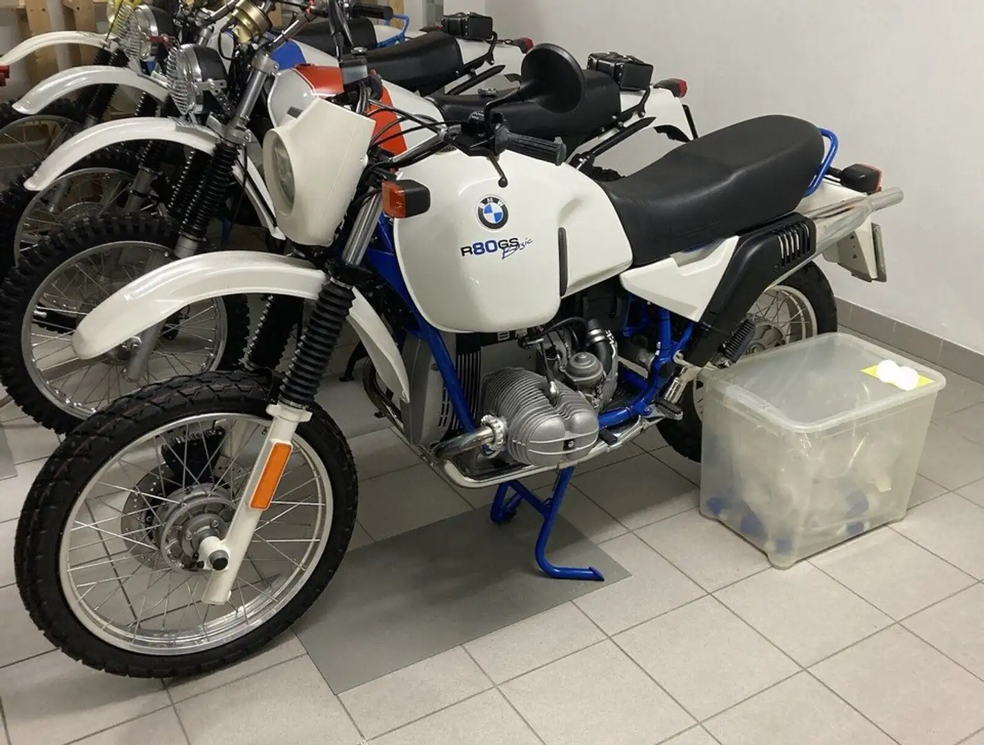 BMW R 80 GS Basic - "Kalahari" Bianco - 2