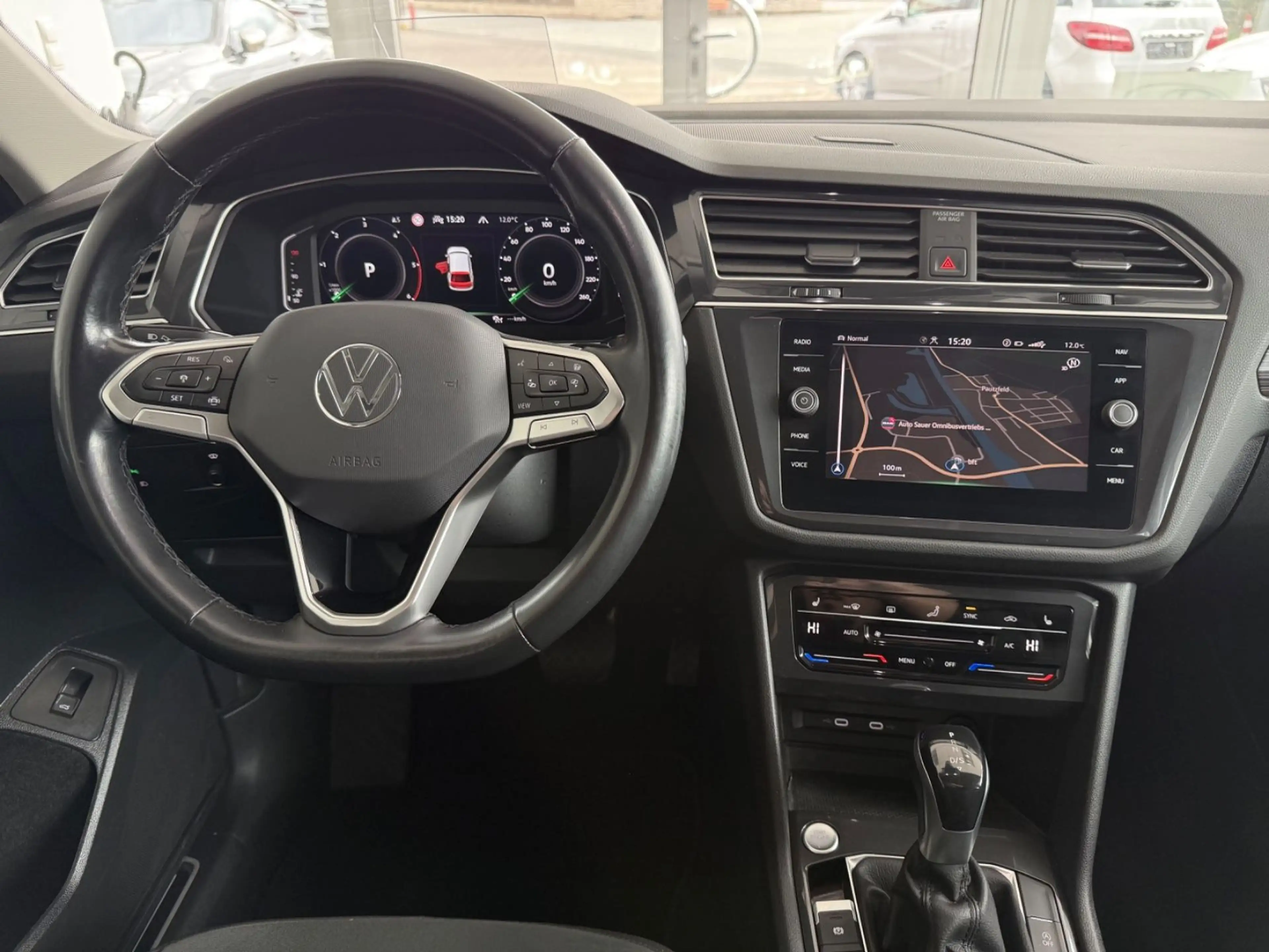Volkswagen Tiguan Allspace Elegance 4Motion AHK 20" VOLL! — photo 14