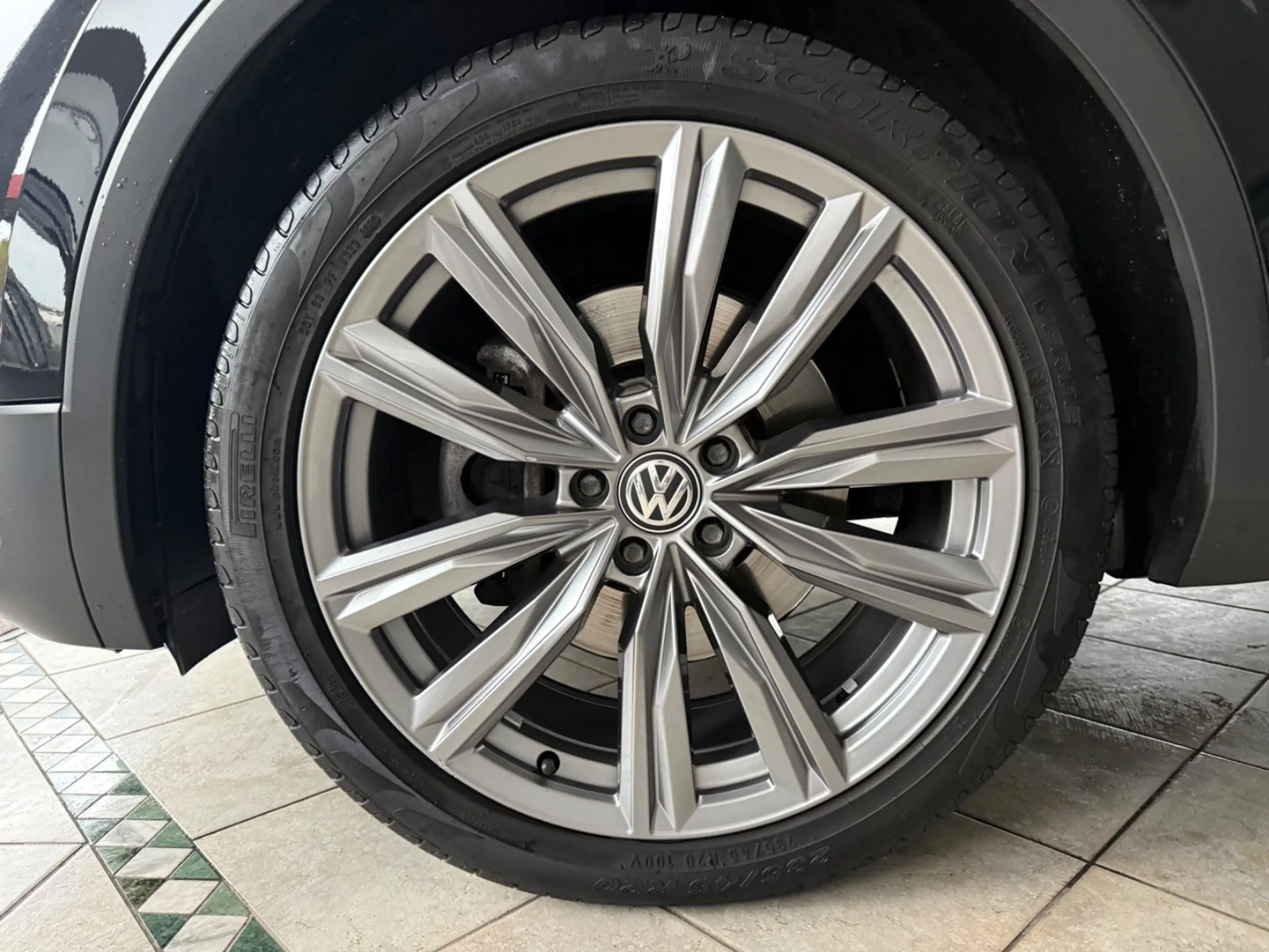 Volkswagen Tiguan Allspace Elegance 4Motion AHK 20" VOLL! — photo 9