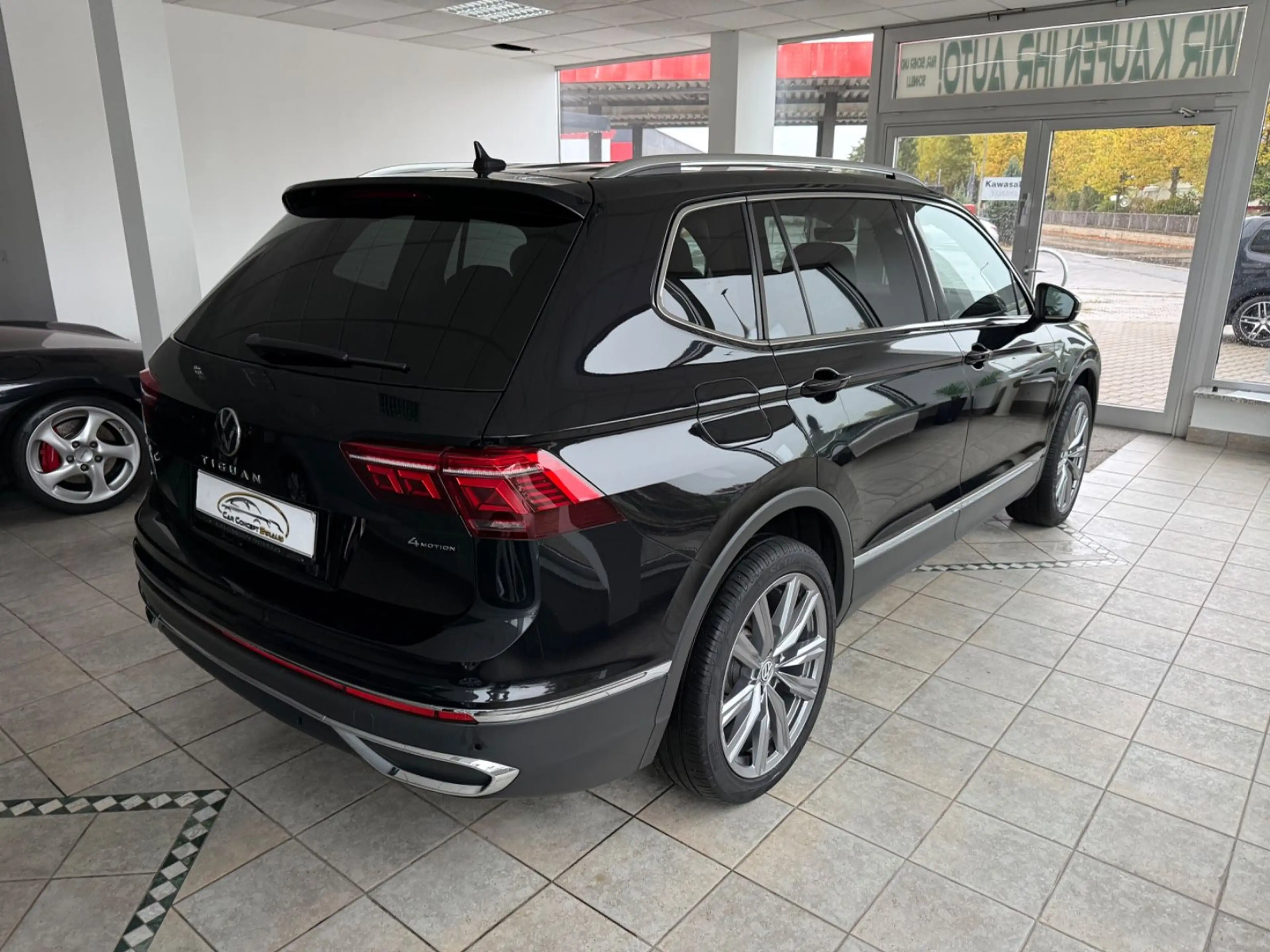 Volkswagen Tiguan Allspace Elegance 4Motion AHK 20" VOLL! — photo 2