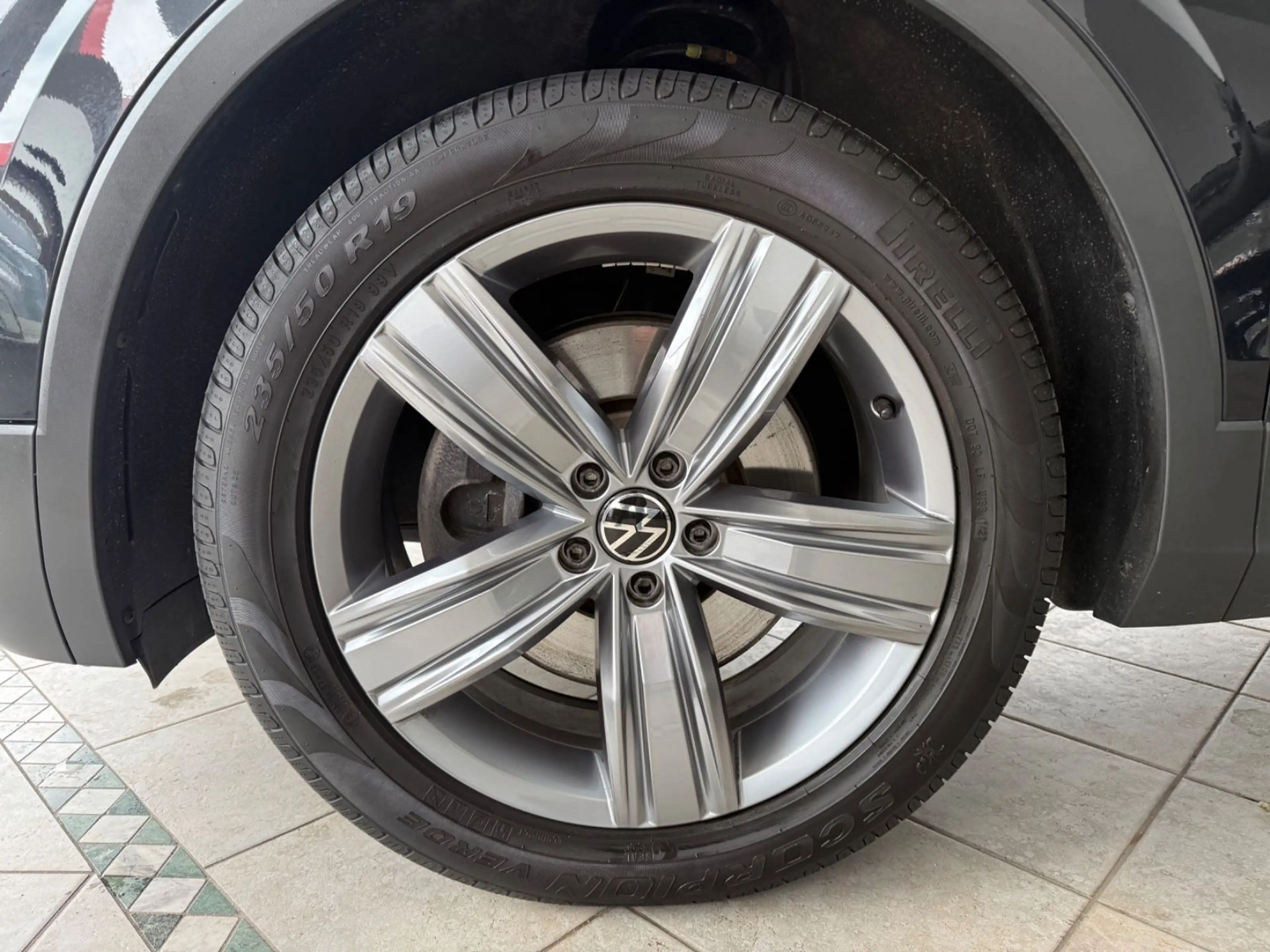 Volkswagen Tiguan Allspace Elegance 4Motion AHK 20" VOLL! — photo 27