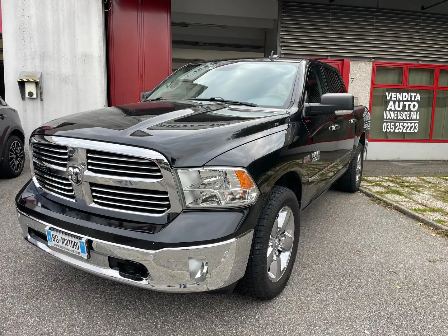 Dodge RAM Ram 1500 5.7 V8 Crew Cab MB Longhorn at8 Nero - 1