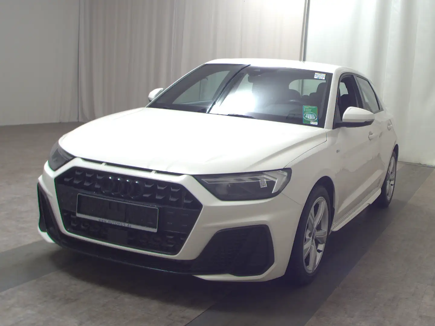 Audi A1 Sportback 40 TFSI S-Line Navi+ vc LED Sound Weiß - 2
