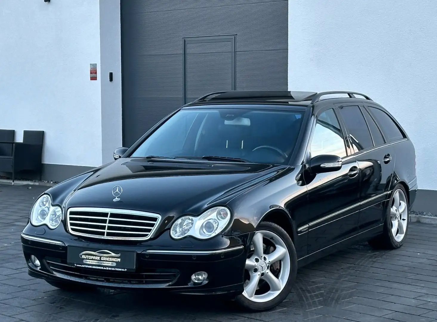 Mercedes-Benz C 280 T V6*AVANTGARDE*2HD*COMAND*LEDER*AHK Schwarz - 1