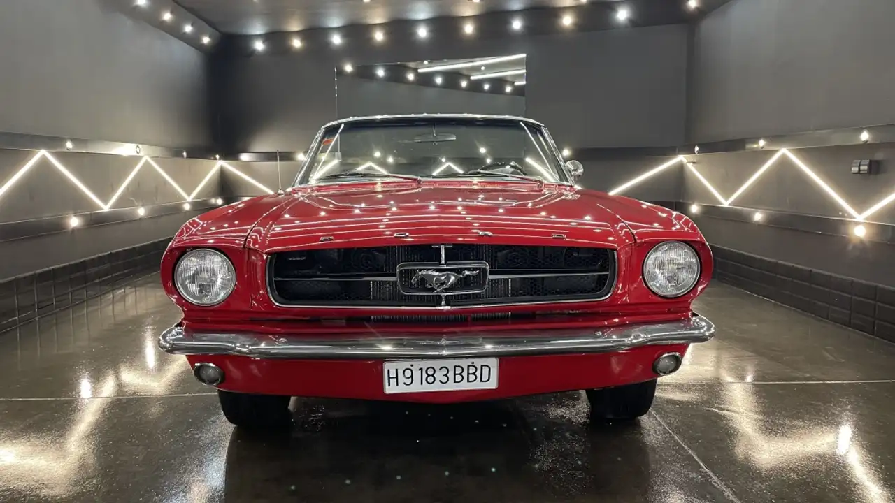 Ford Mustang Cabrio, foto 2