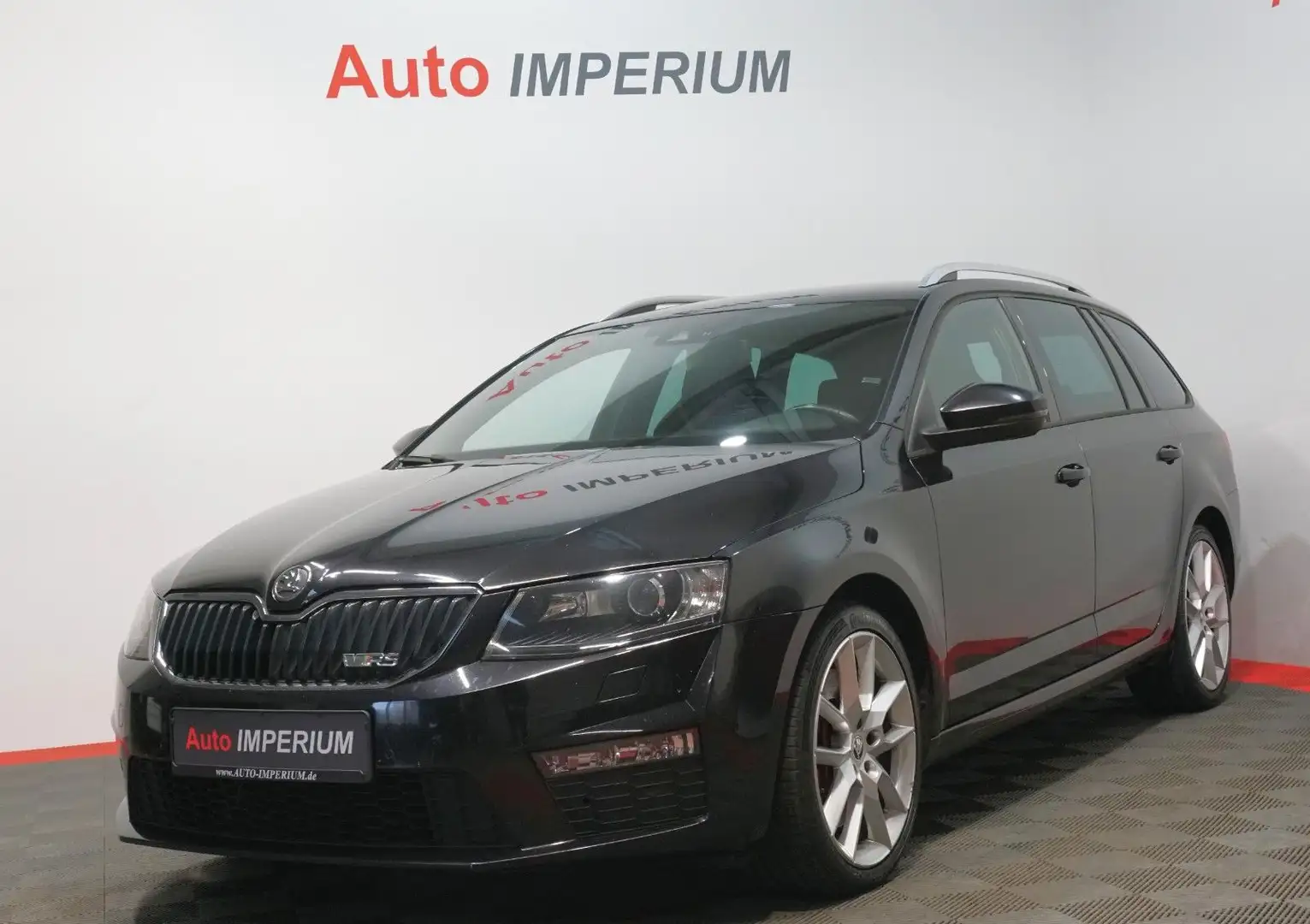 Skoda Octavia Combi RS*Tempomat*AHK*Bi-Xenon Schwarz - 1