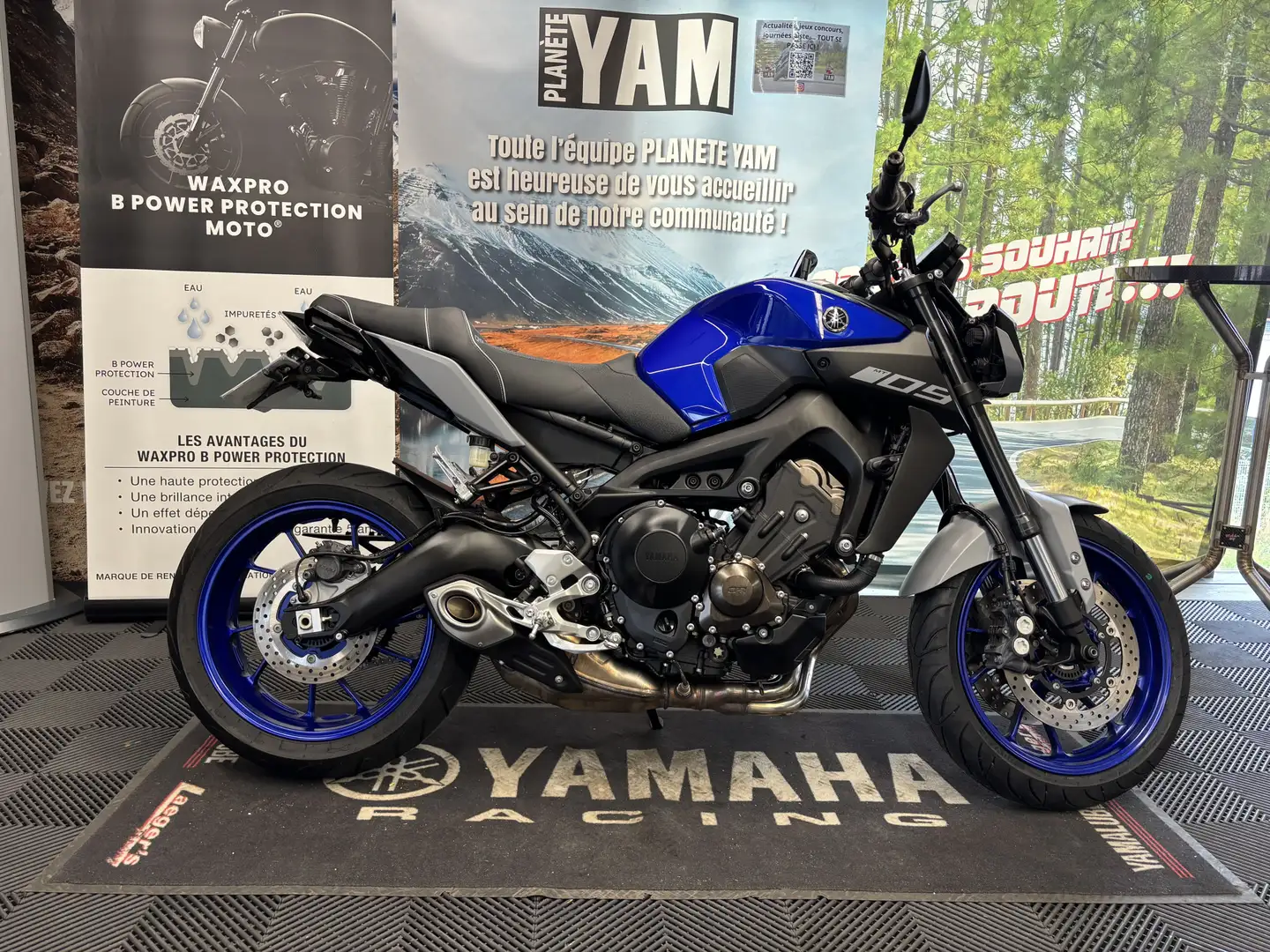 Yamaha MT-09 Kék - 1