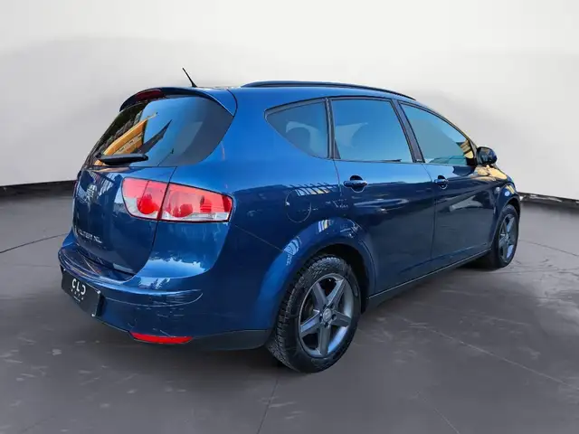 SEAT Altea XL view 3