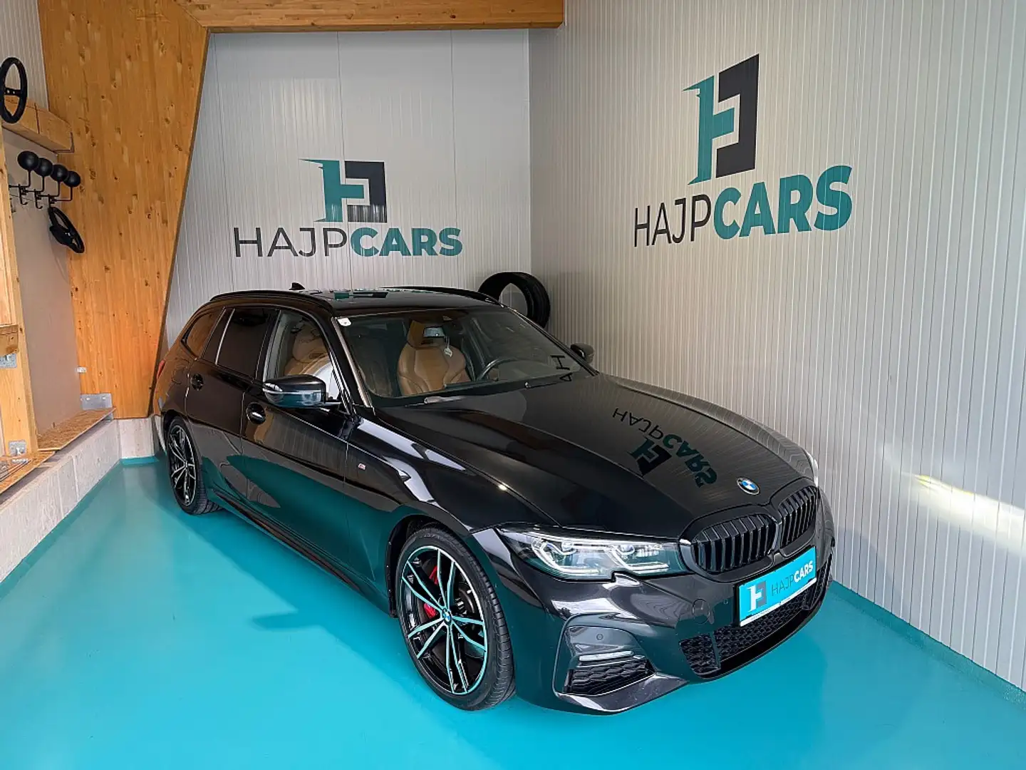 BMW 330 d xDrive Pano./AHK/Laser Noir - 2