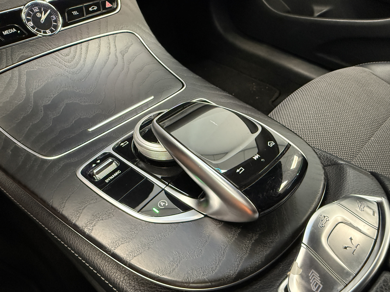 Mercedes-Benz E 200 Cabrio Cruise/Climate 19''LM — photo 19