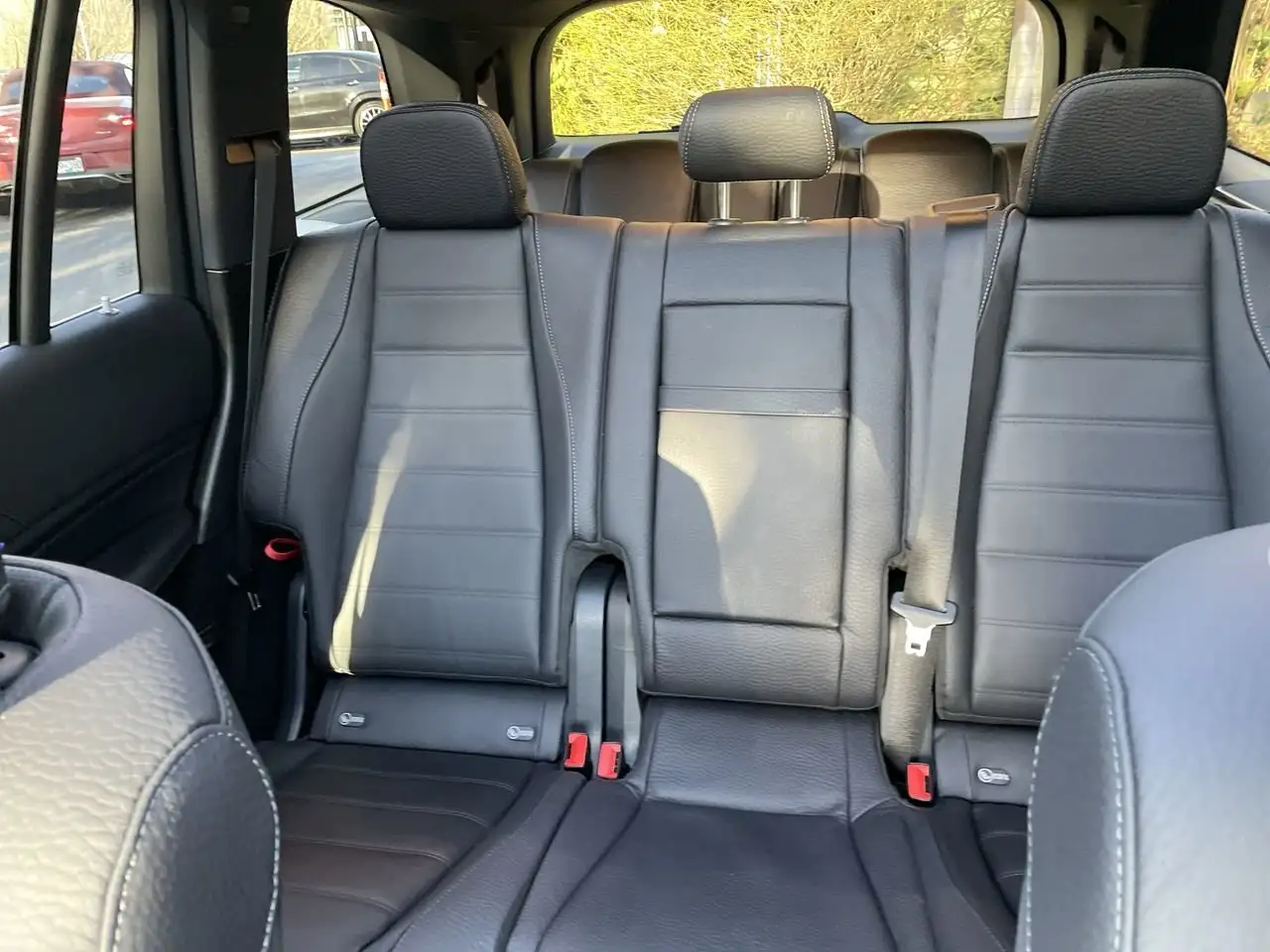 Mercedes-Benz GLS снимка Mercedes-Benz GLS