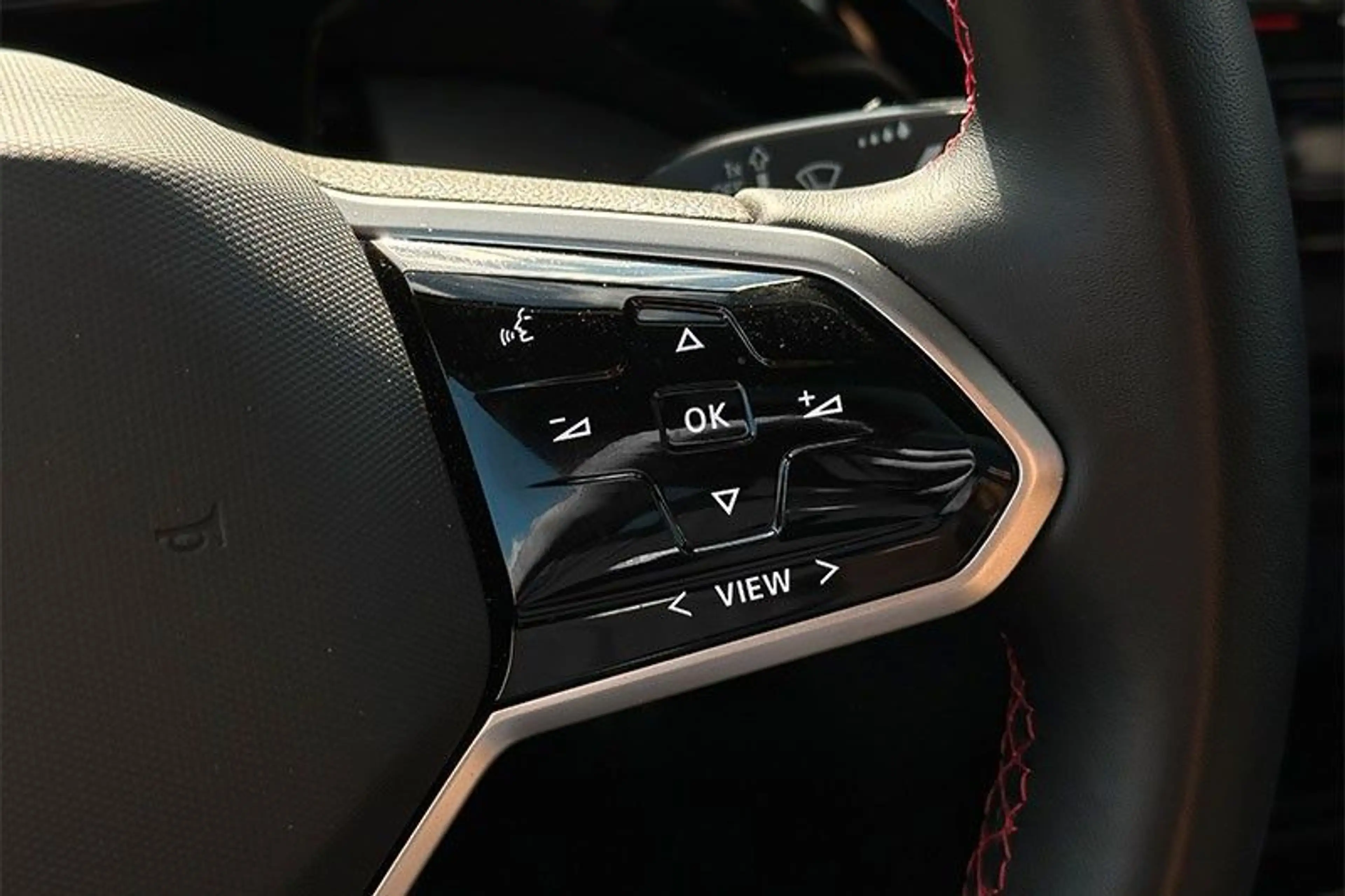 Volkswagen ID.5 GTX 220 kW 4Motion mit Infotainment-Paket — photo 9
