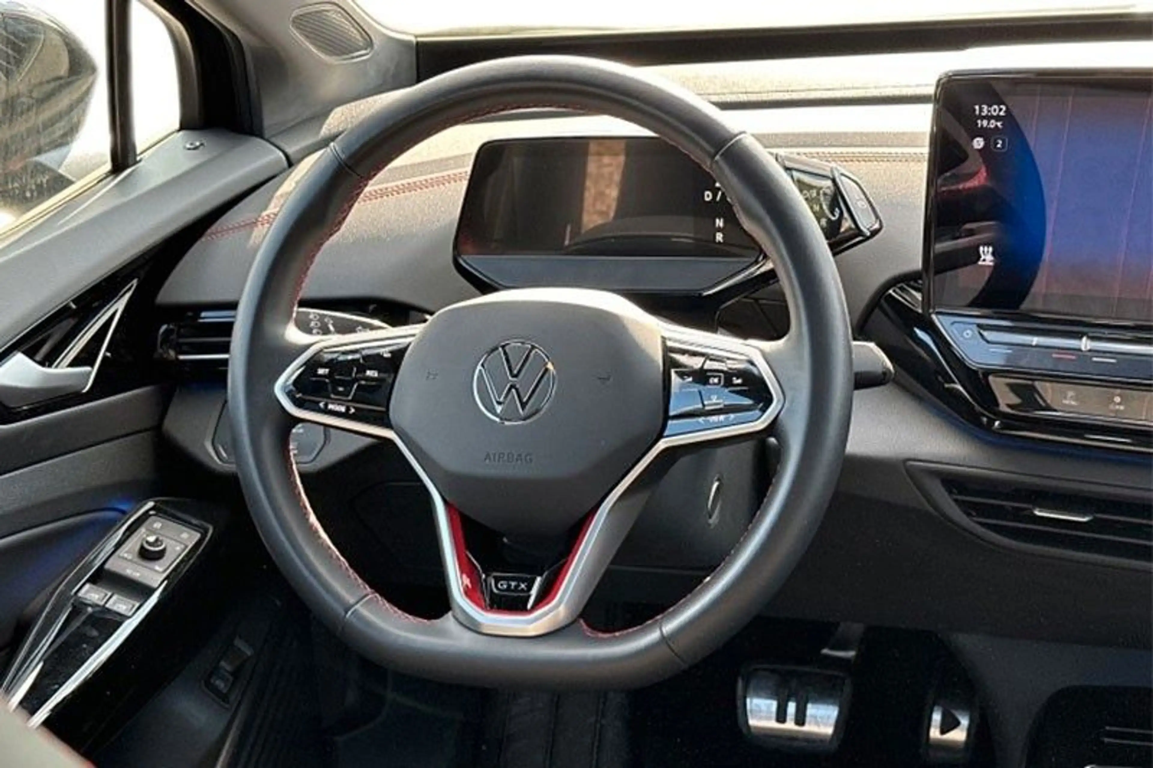 Volkswagen ID.5 GTX 220 kW 4Motion mit Infotainment-Paket — photo 7