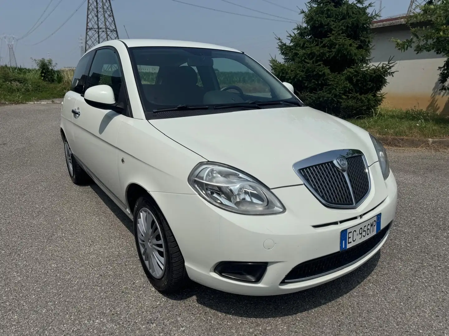 Lancia Ypsilon Ypsilon 1.2 8v Versus Bianco - 2