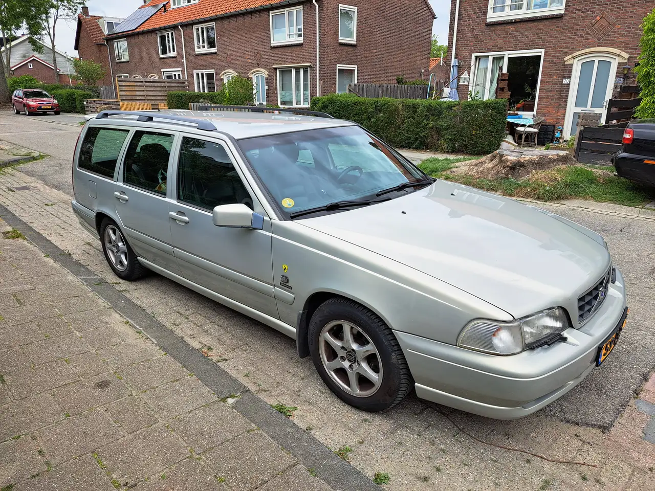 Volvo V70 2.4 Comfort Europa, foto 4