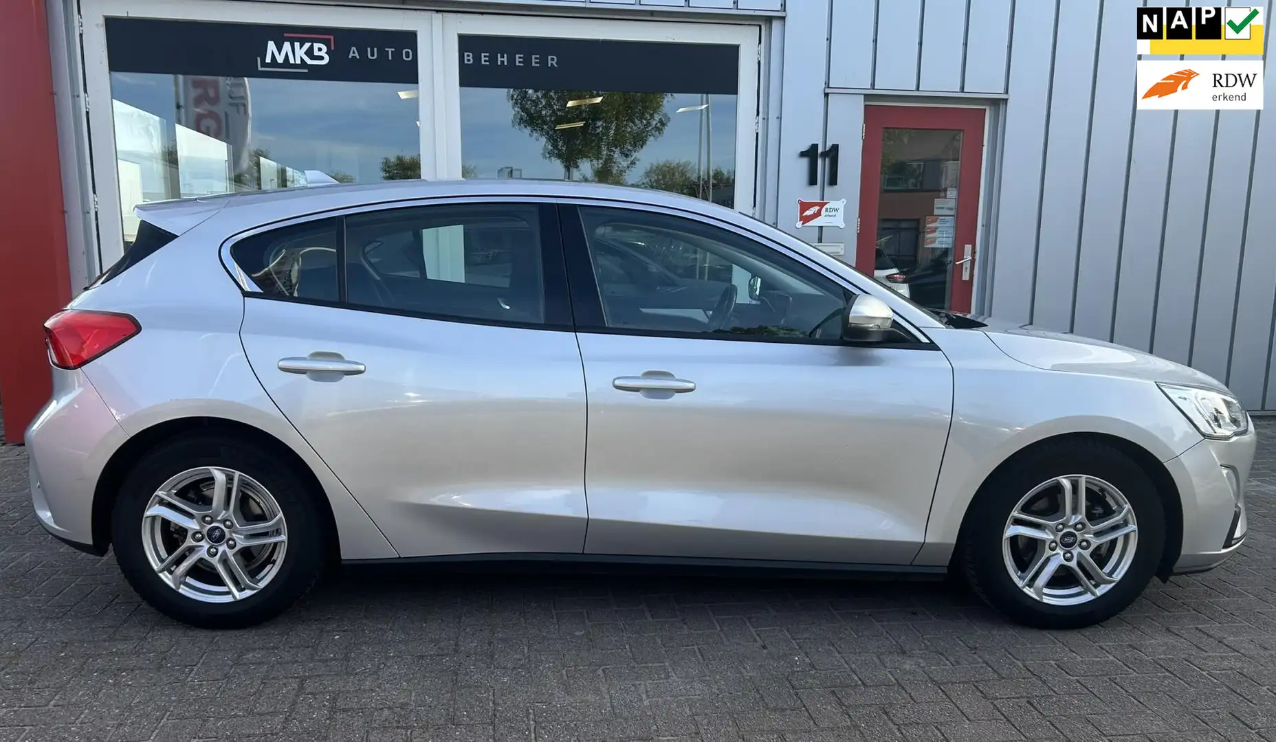 Ford Focus 1.0 EcoBoost Carplay/Cruise/1eEig. Grijs - 1