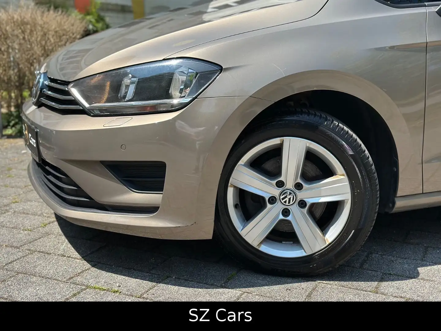 Volkswagen Golf Sportsvan VII Comfortline*1.Hand*DSG*PDC Gold - 2