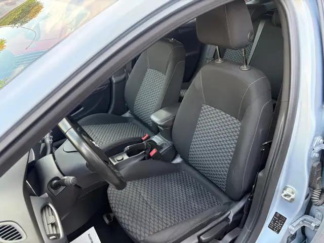 Opel Astra view 10