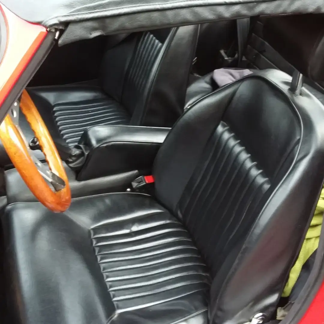 Triumph Spitfire Rojo - 1