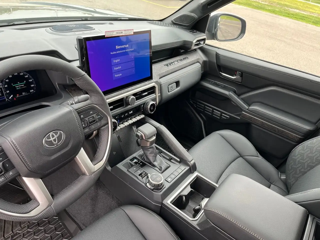 Toyota Tacoma снимка Toyota Tacoma