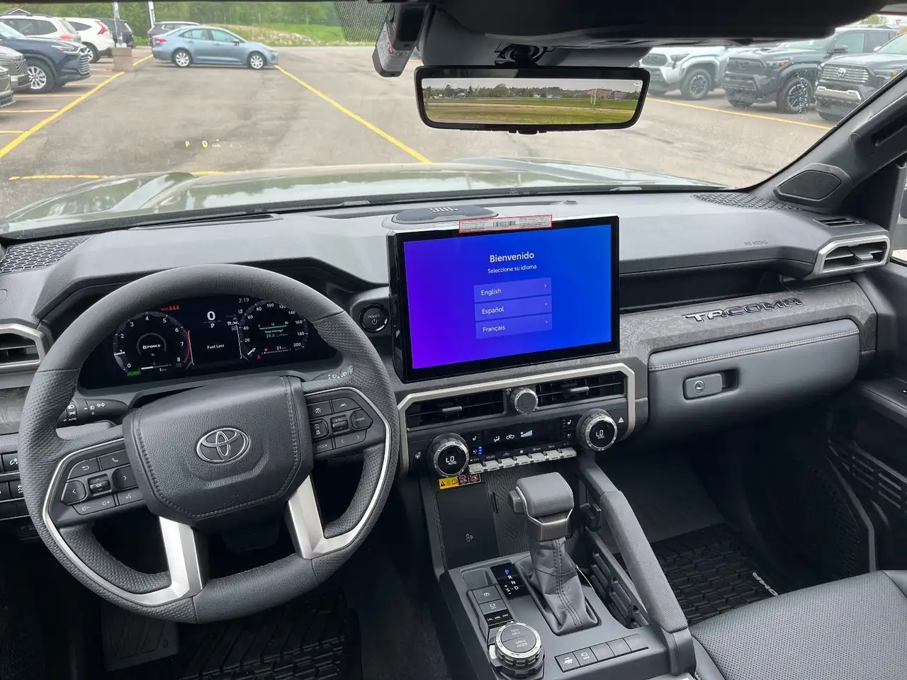 Toyota Tacoma снимка Toyota Tacoma