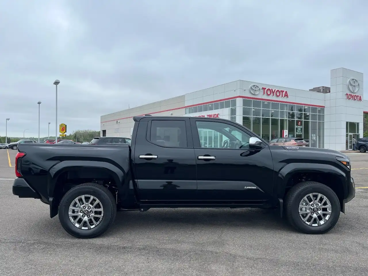 Toyota Tacoma снимка Toyota Tacoma