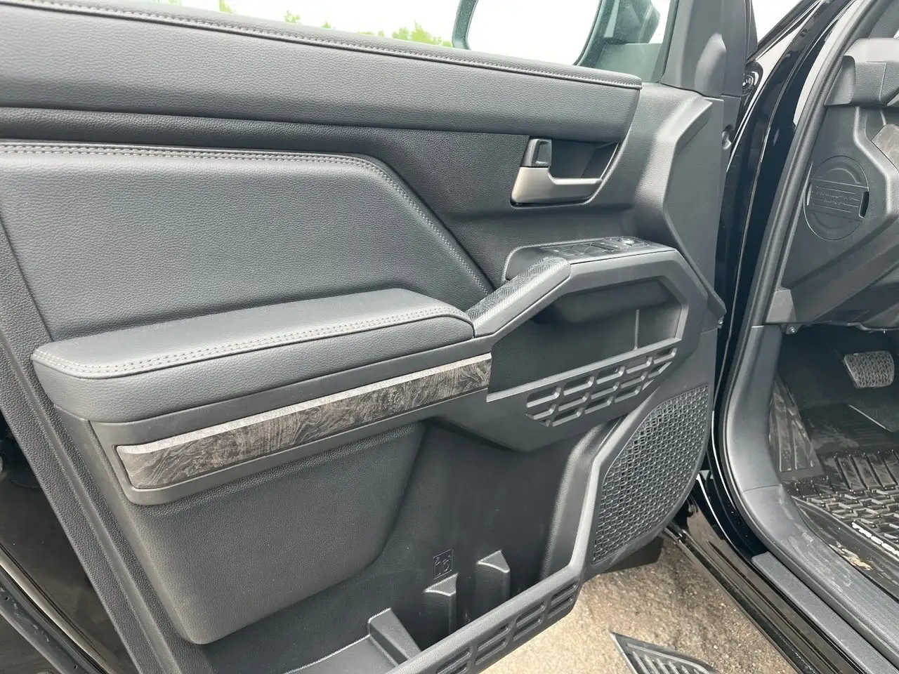 Toyota Tacoma снимка Toyota Tacoma