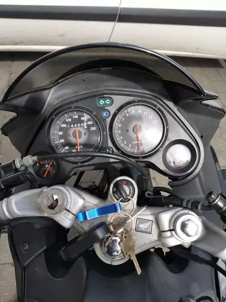 Honda CBR 125 - foto 4