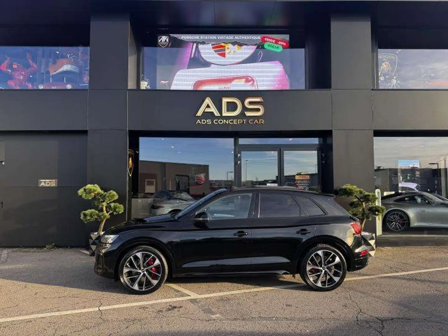 Audi SQ5 341CV Zwart - 2