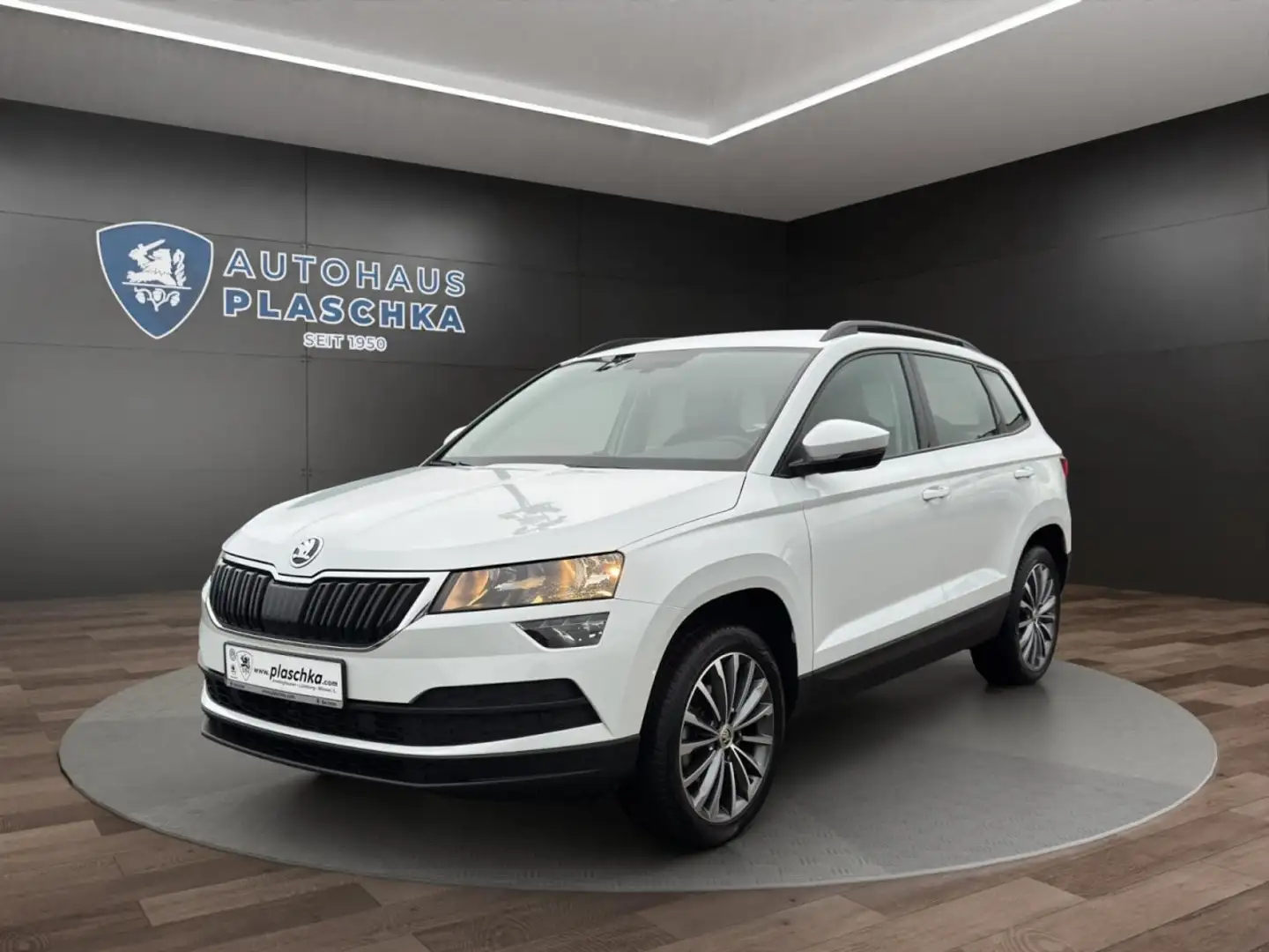 Skoda Karoq 1.5 TSI Style NAVI*PDC*AHK Klima Navi Weiß - 1