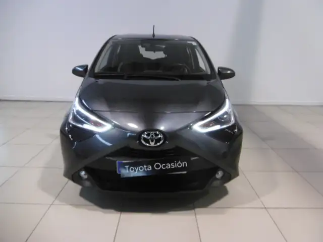 Toyota Aygo 70 x-play