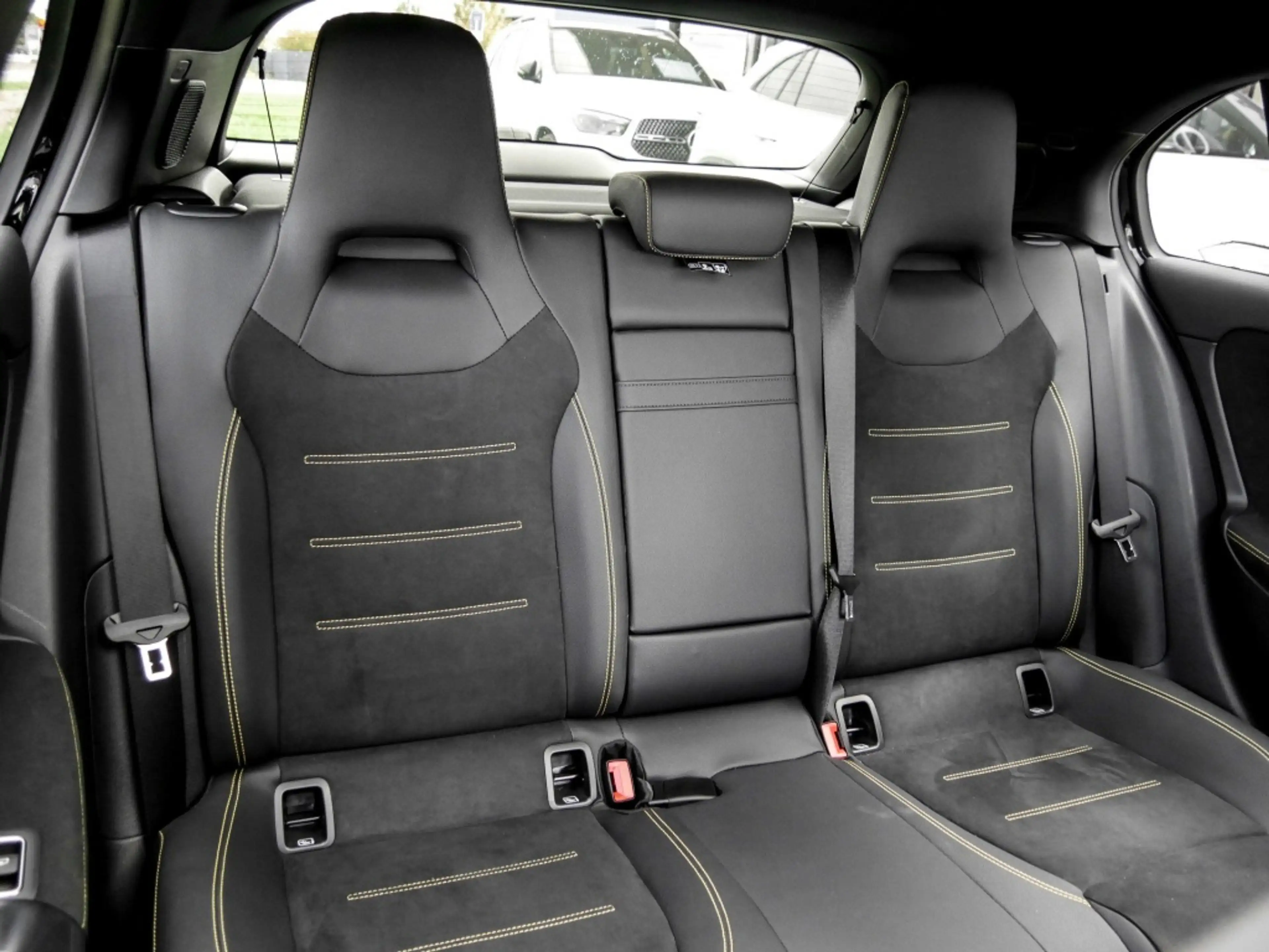 Mercedes-Benz A 45 AMG S 4M+ Prem.Plus/Aero/Pano/HUD/360/MLB — photo 5