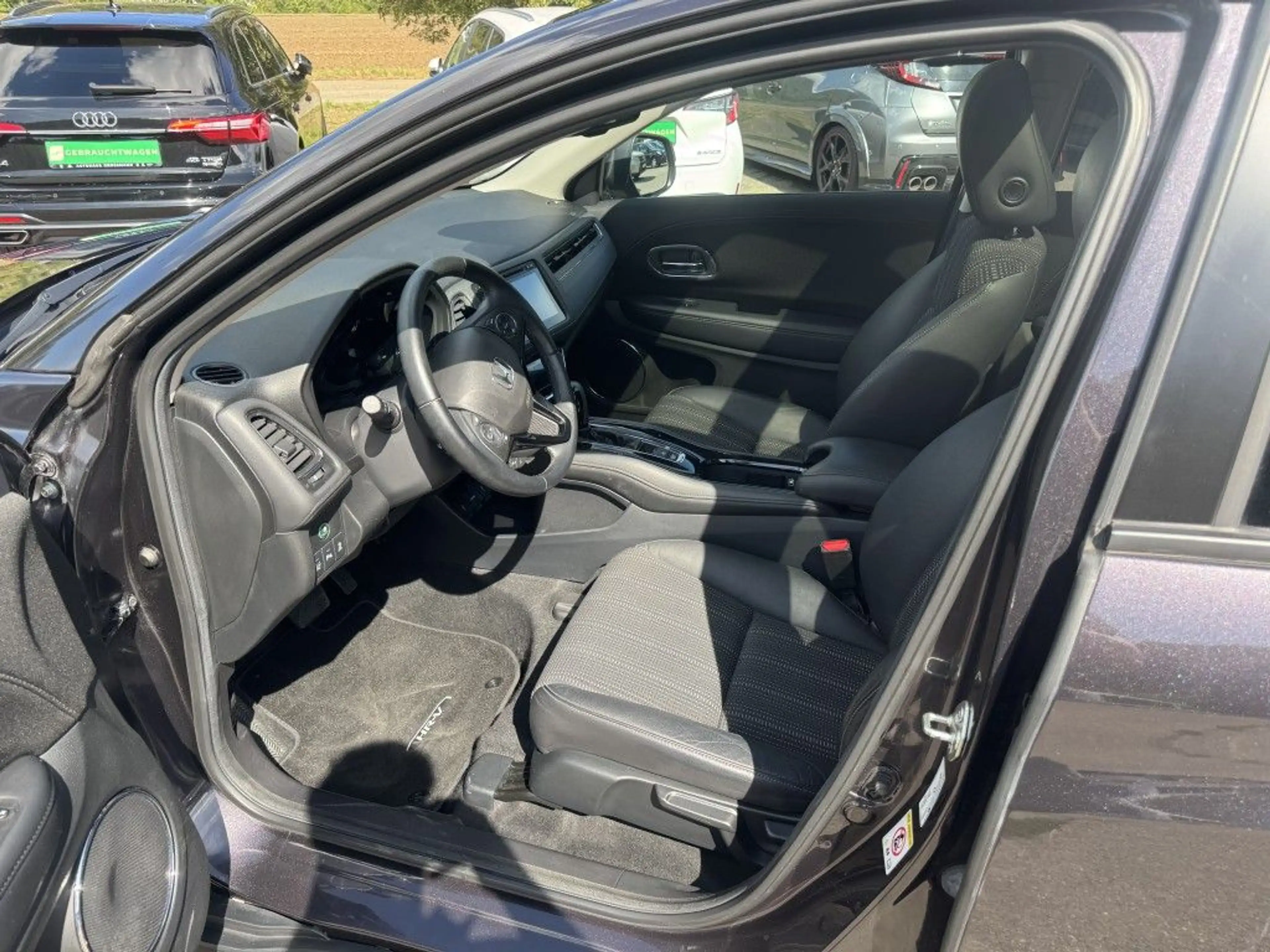 Honda HR-V 1.5 i-VTEC CVT Executive — photo 10
