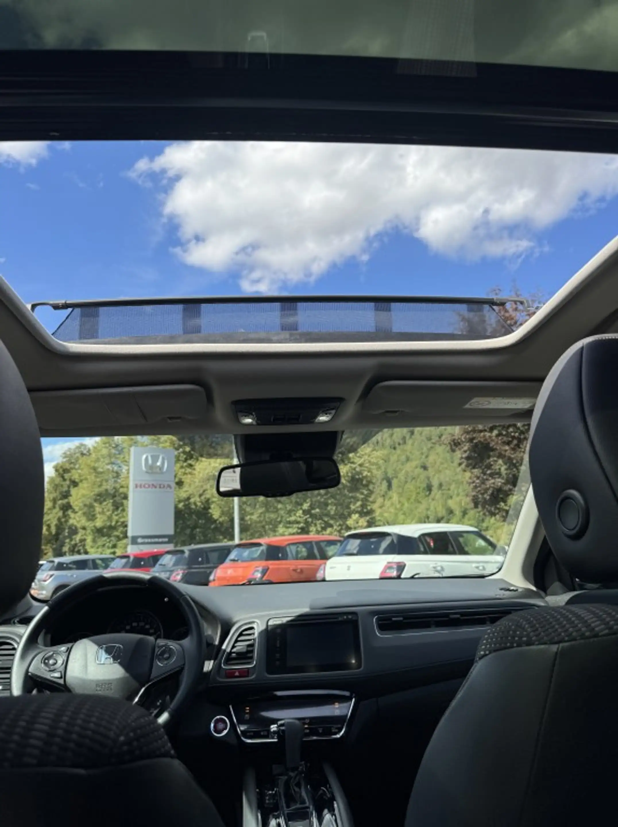 Honda HR-V 1.5 i-VTEC CVT Executive — photo 15