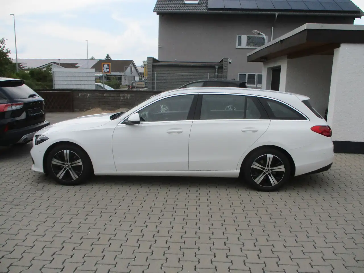 Mercedes-Benz C 200