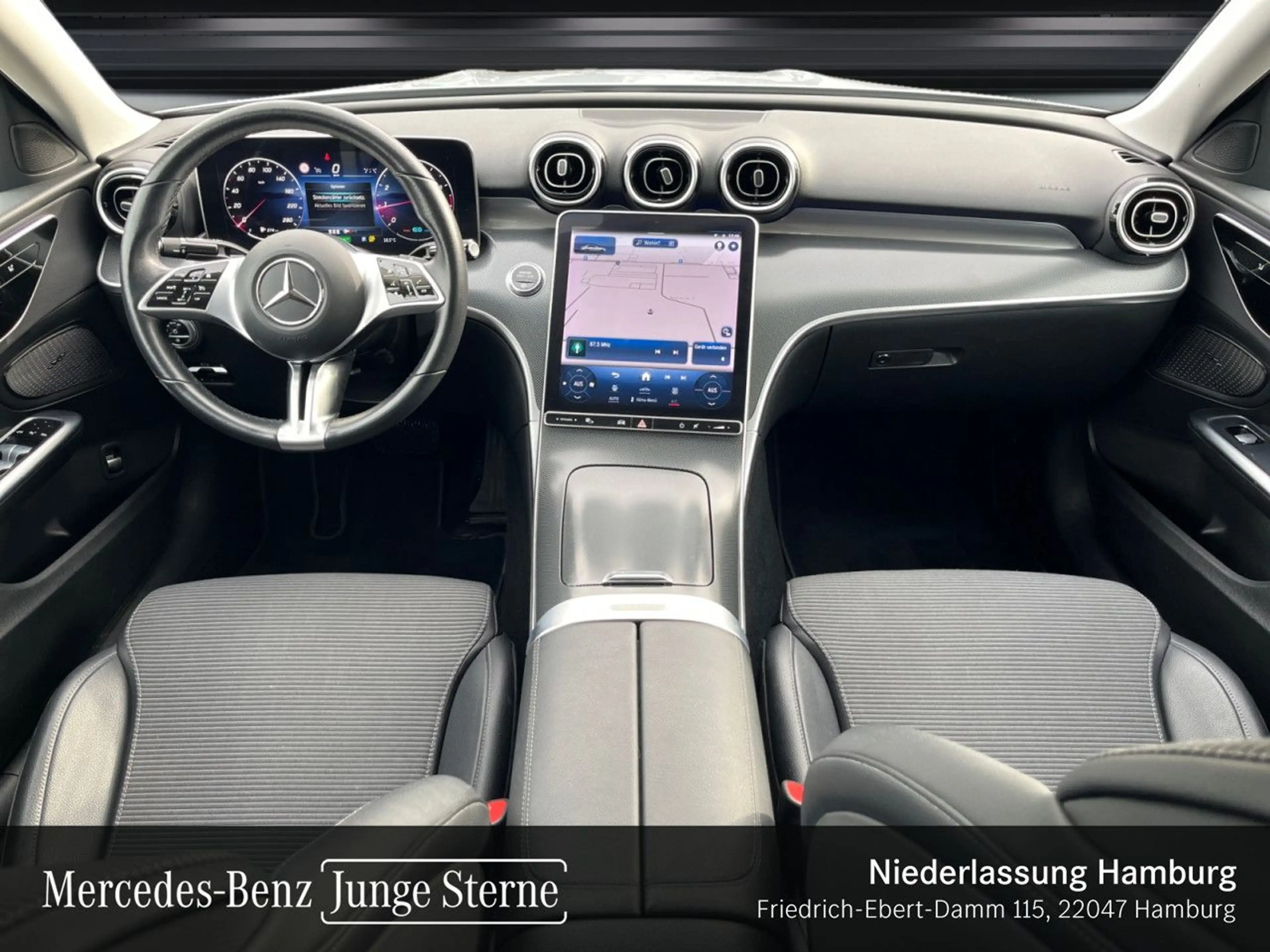 Mercedes-Benz C 180 AVANTG+360+LED+KEYLESS+9G — photo 13