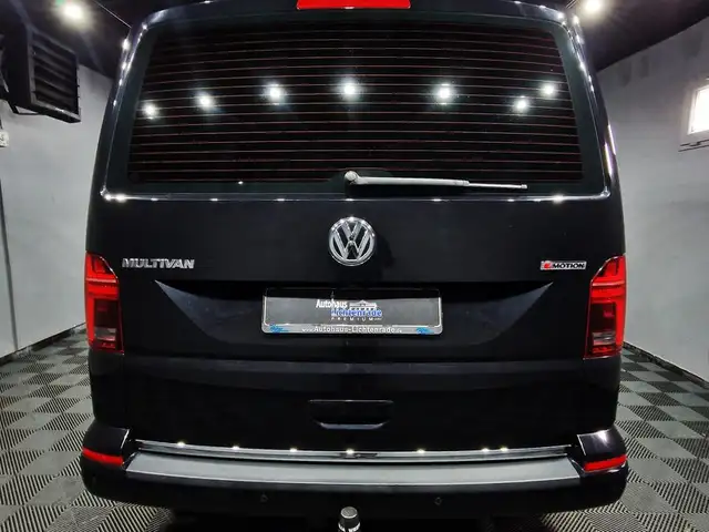 Volkswagen Multivan view 7