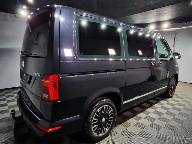 Volkswagen Multivan view 4