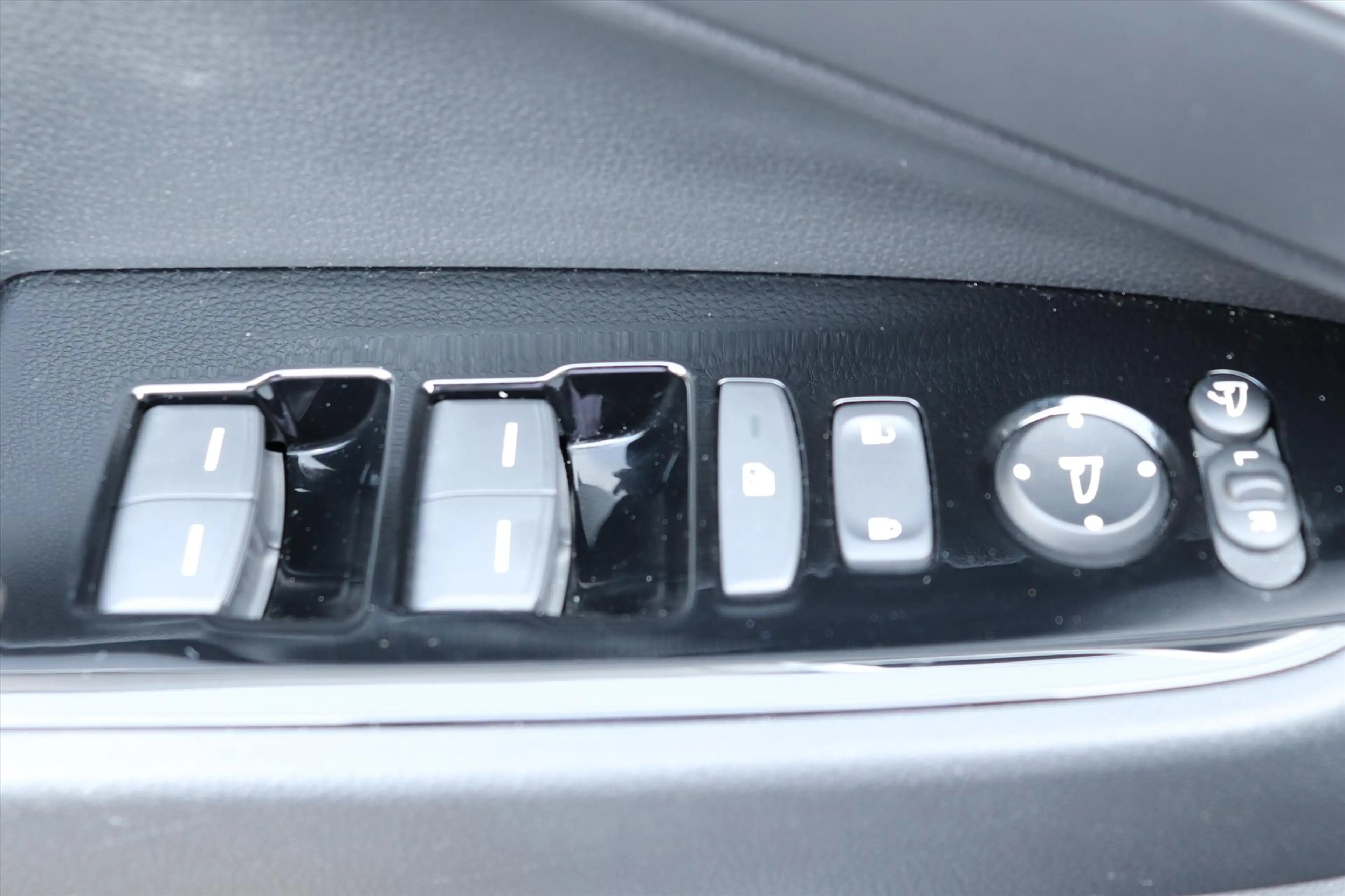 Honda HR-V 1.5 Full Hybrid Advance Style — photo 12