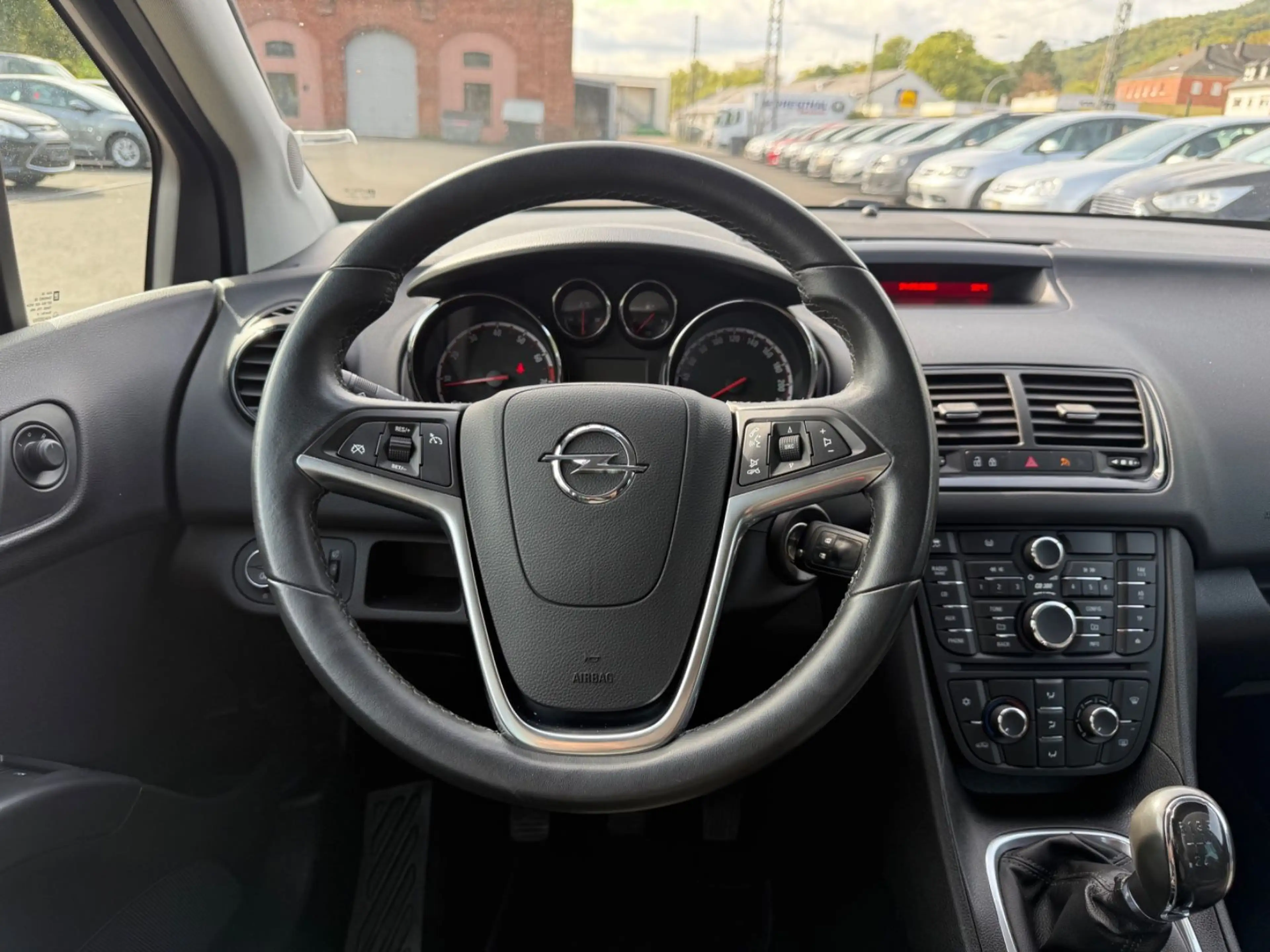Opel Meriva B Design Edition! TÜV NEU! Scheckheft! — photo 12