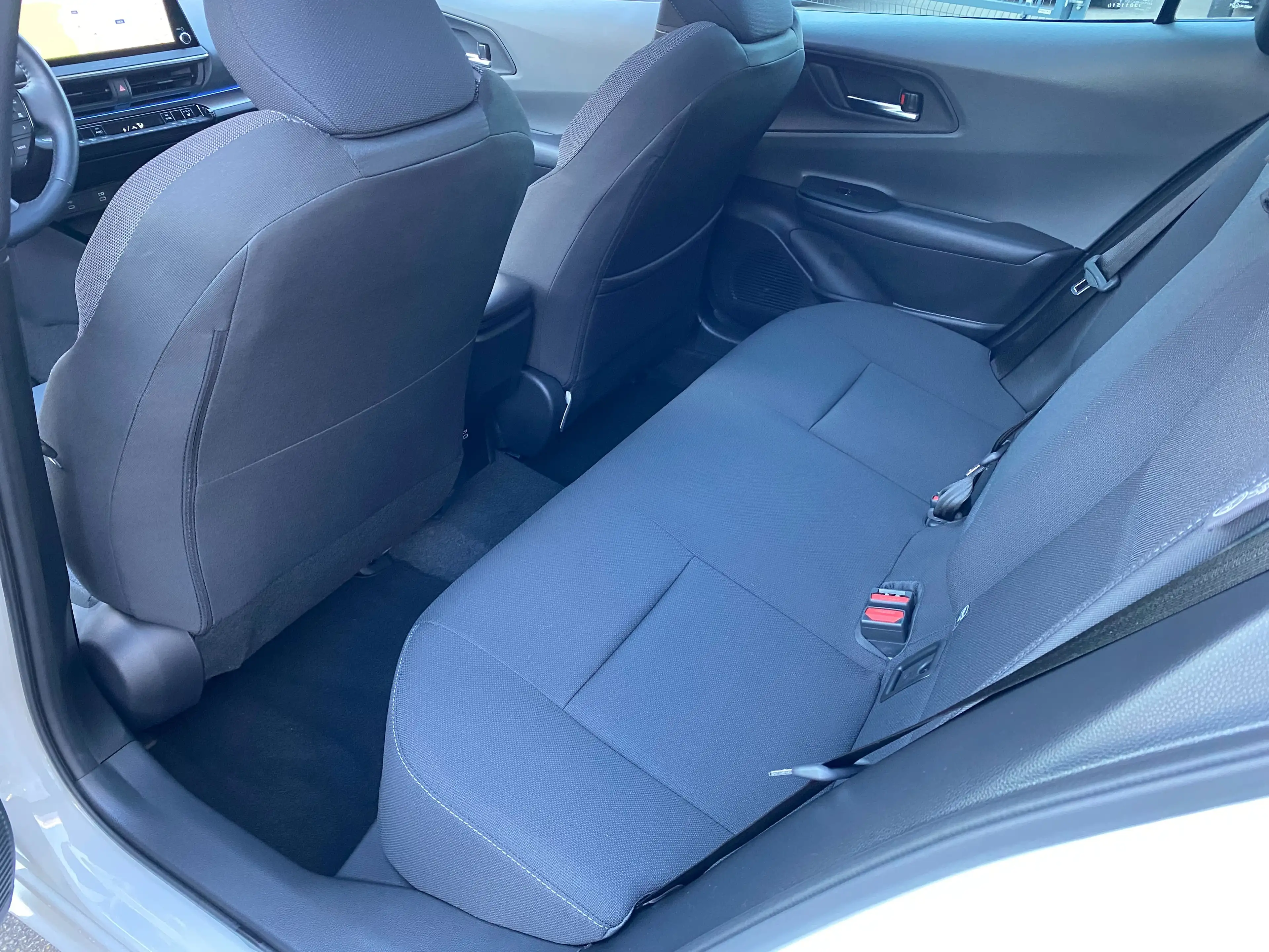 Toyota Prius Prius PHEV 2.0i Premium Plus CVT — photo 6