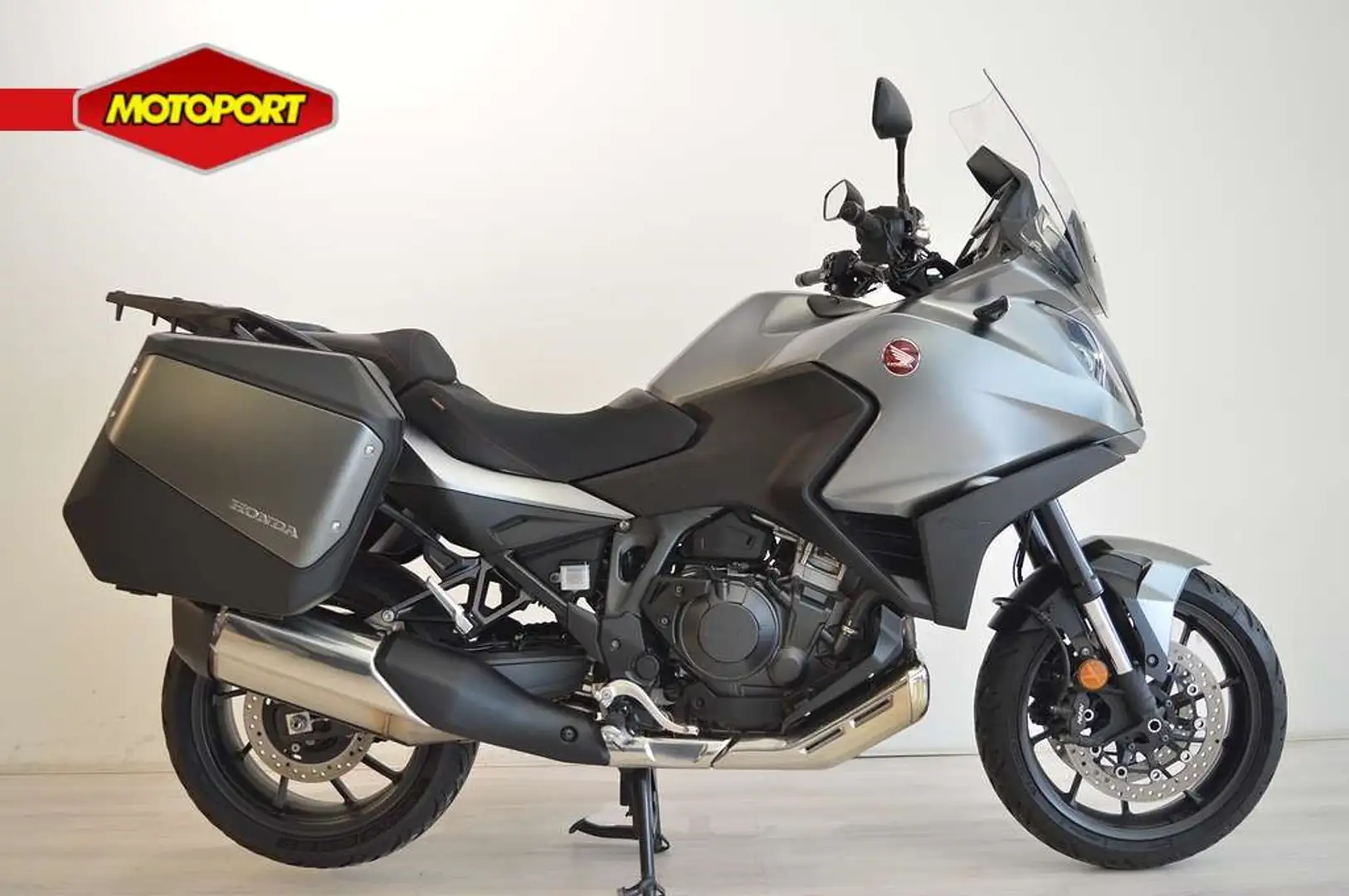 Honda NT 1100 Černá - 1