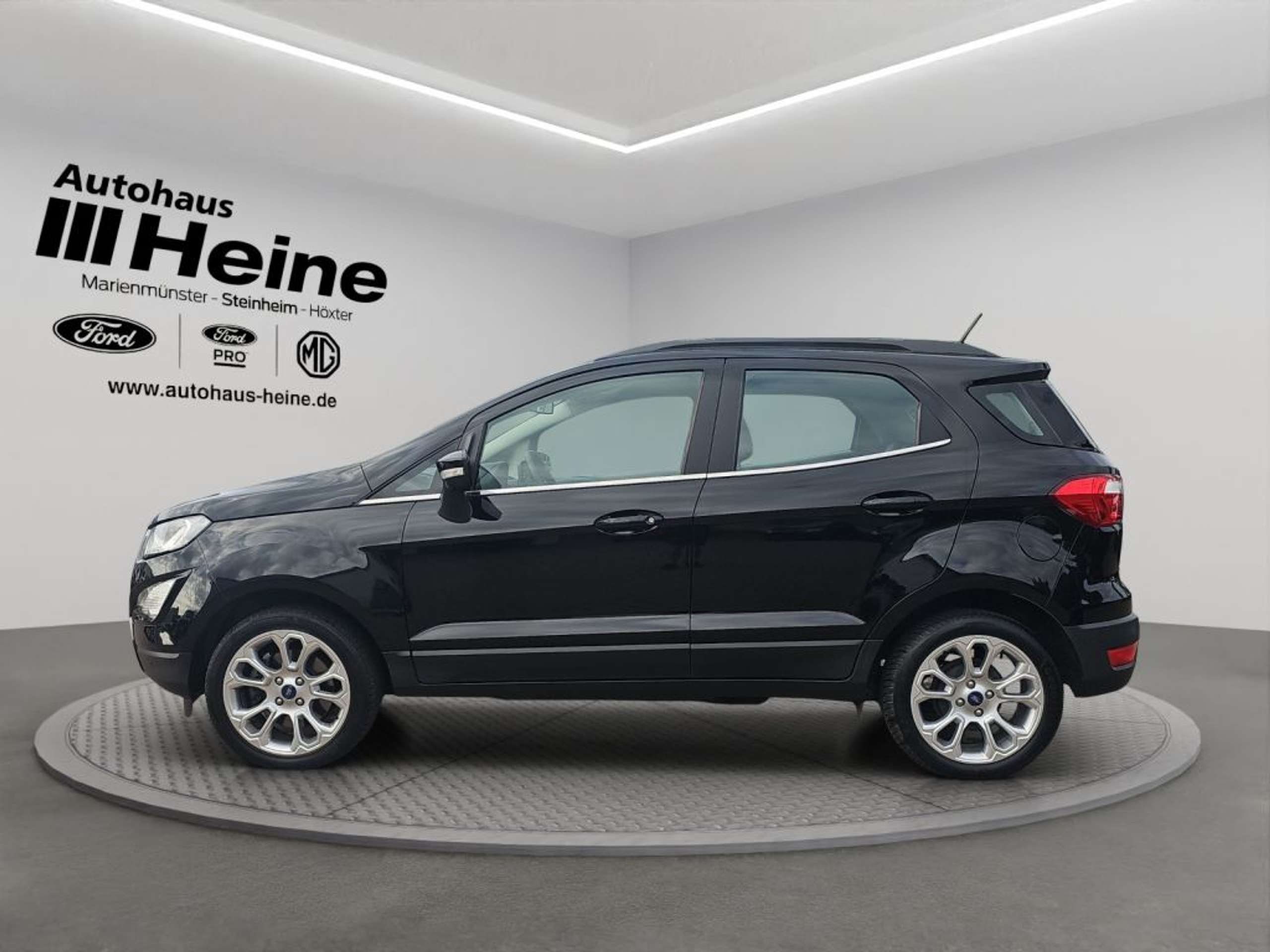 Fahrzeugabbildung Ford EcoSport TITANIUM 1.0 EcoBoost TITANIUM*TEMPOMAT*WINTER*LED - mit KI generiert/bearbeitet