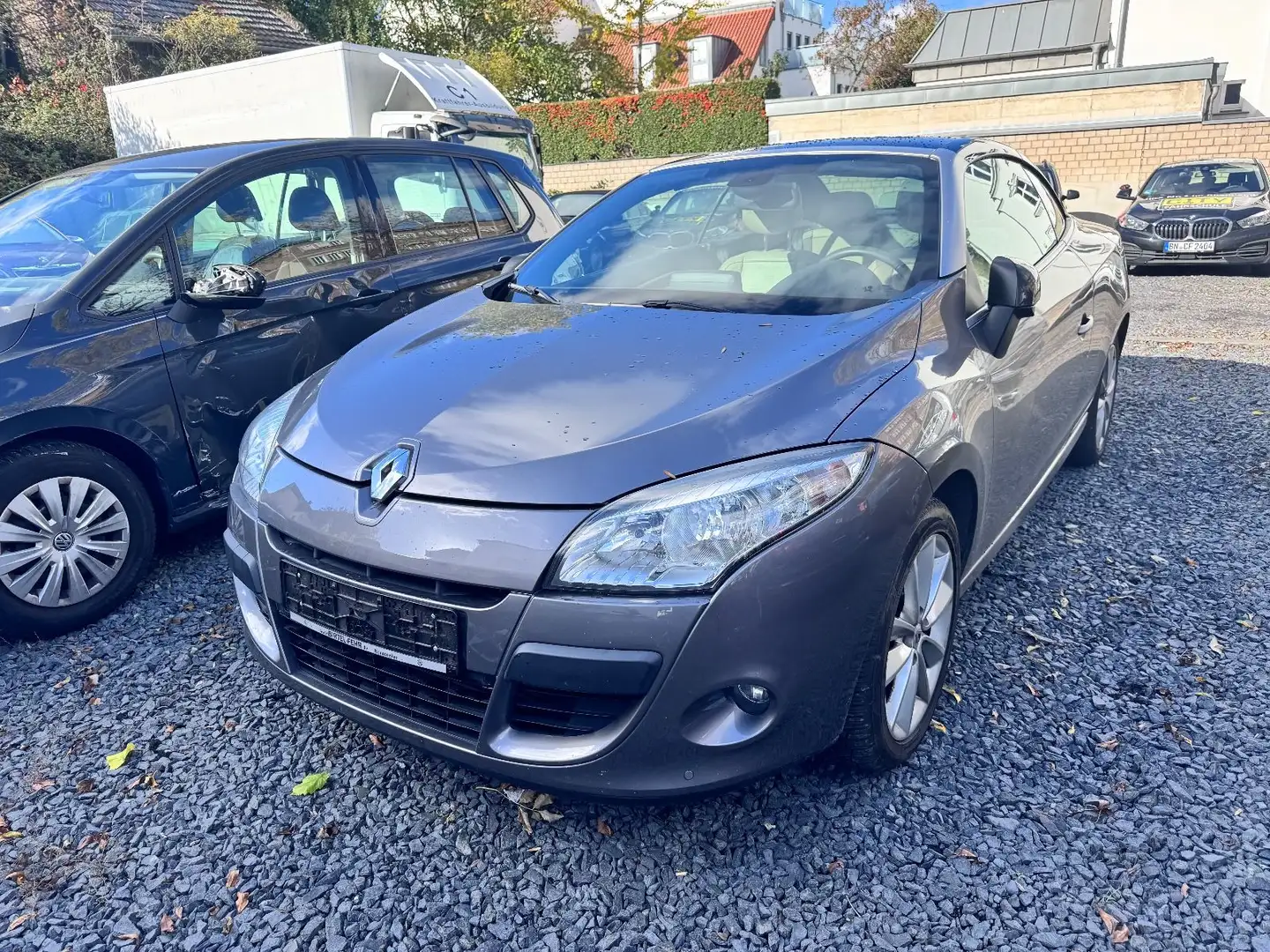 Renault Megane III Coupe / Cabrio Luxe Braun - 1