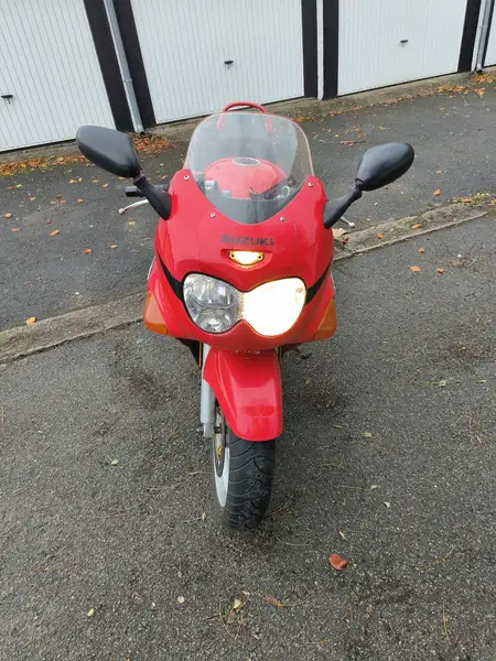 Suzuki GSX 600 - foto 2