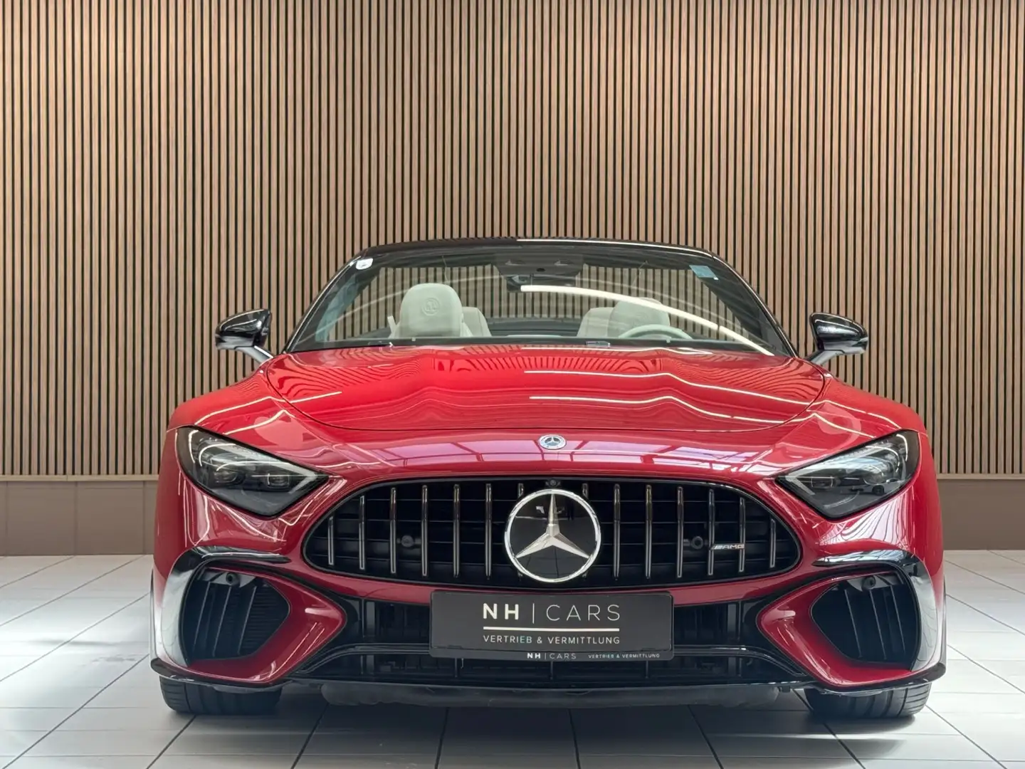 Mercedes-Benz SL 63 AMG Roadster Rot - 2
