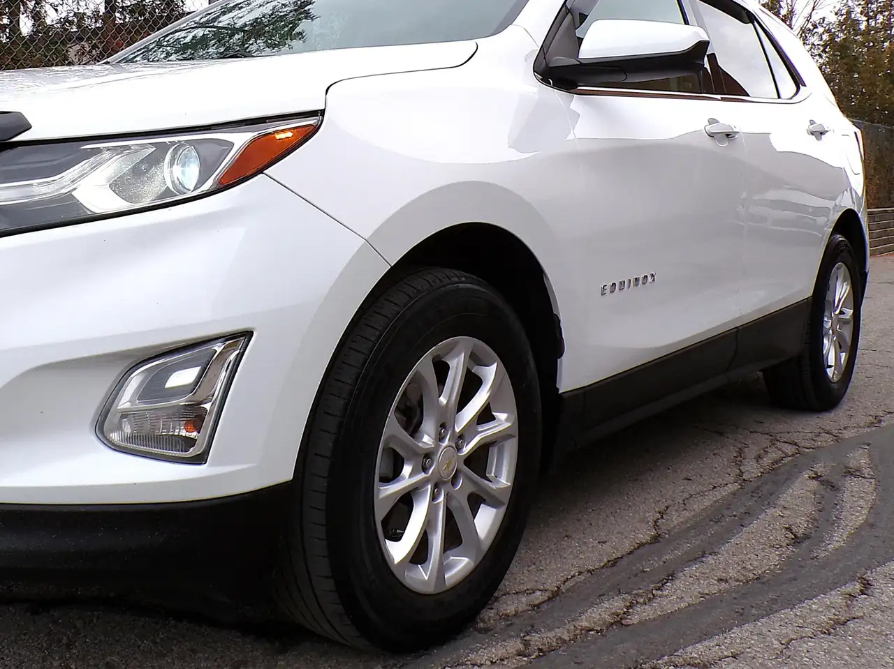 Chevrolet Equinox снимка Chevrolet Equinox
