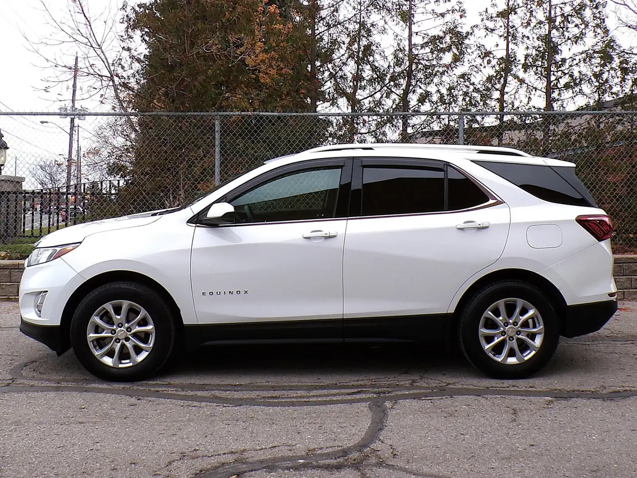 Chevrolet Equinox снимка Chevrolet Equinox