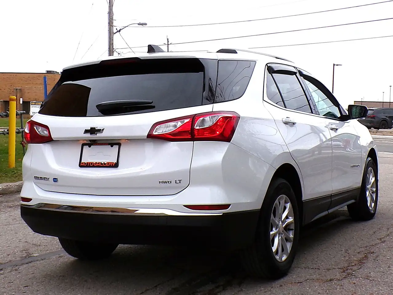 Chevrolet Equinox снимка Chevrolet Equinox